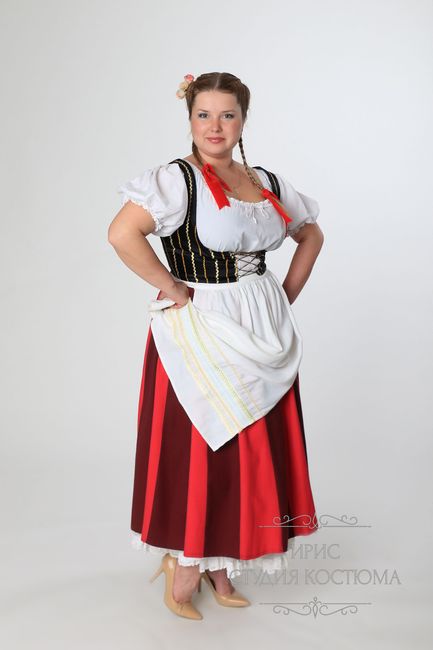 Европейский женский народный костюм