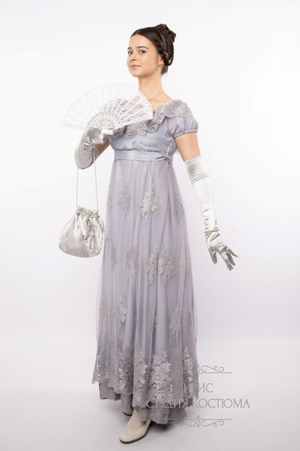 Платье в стиле 19 века серое